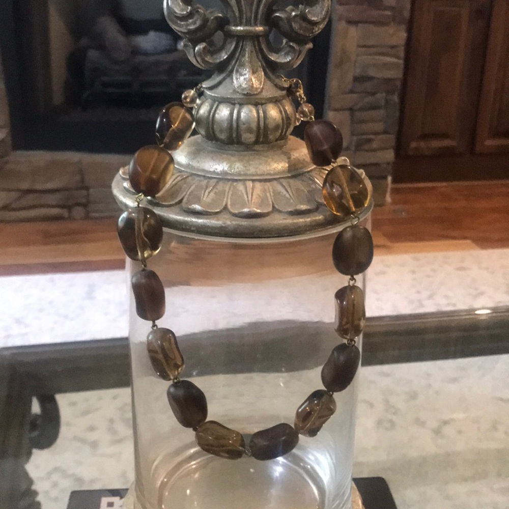 Large beaded necklace brown